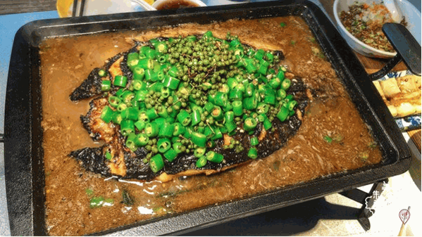 探鱼烤鱼