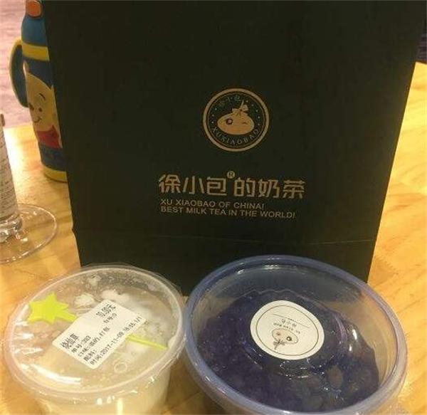 徐小包奶茶店加盟费多少