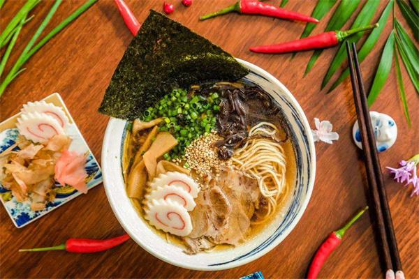 在日本加盟拉面店开店要多少钱（日本哪些拉面店可以加盟）-第2张图片-潮百科